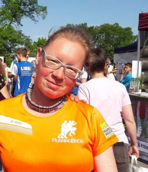Nordic Walking Instructorin Natin Schwarz